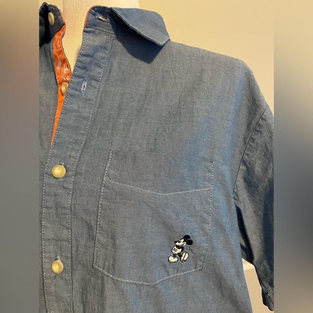 DISNEY PARKS Shirt Blue Mickey Mouse Men's  Tropical Button Up Men's Size Small - Picture 5 of 7